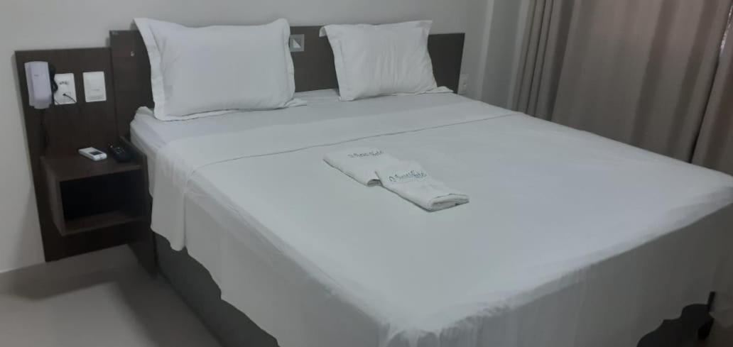 O Neves Hotel グァナンビ エクステリア 写真