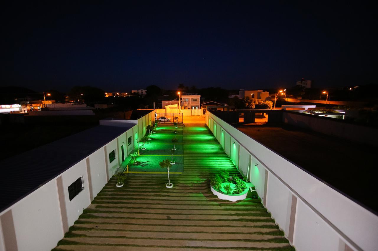 O Neves Hotel グァナンビ エクステリア 写真
