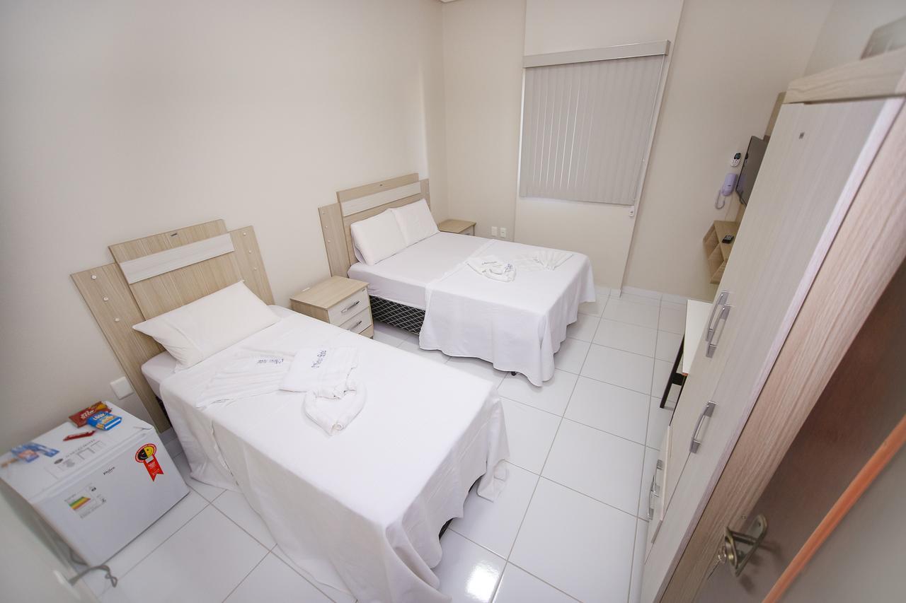 O Neves Hotel グァナンビ エクステリア 写真