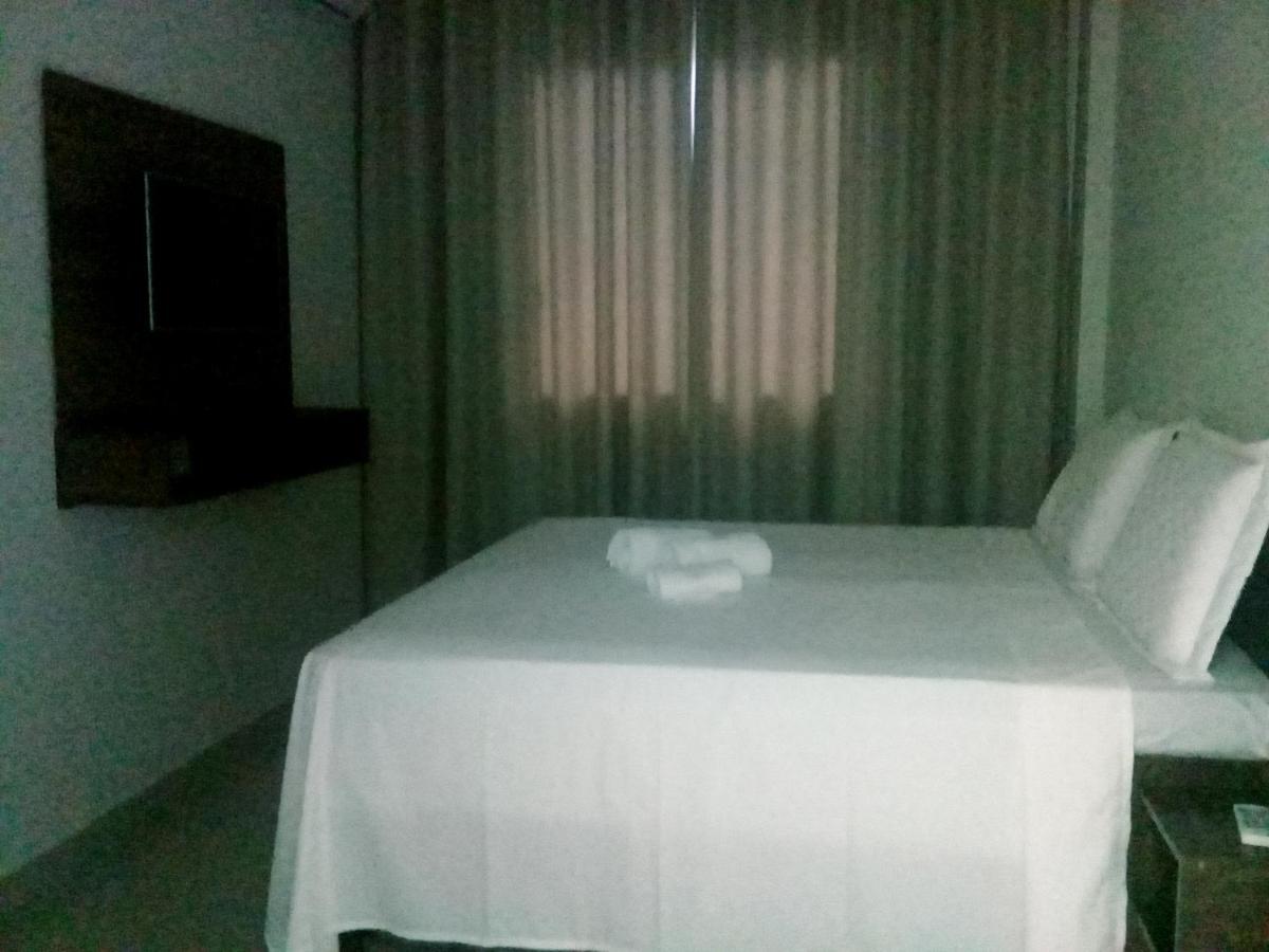 O Neves Hotel グァナンビ エクステリア 写真